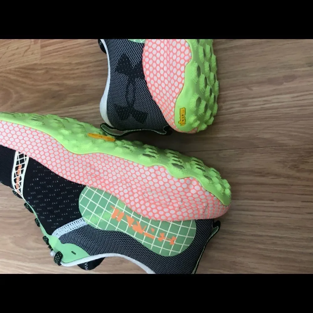UNDER ARMOUR UA HOVR DS Ridge Speed VIBRAM Sole Trail Hiking Shoes